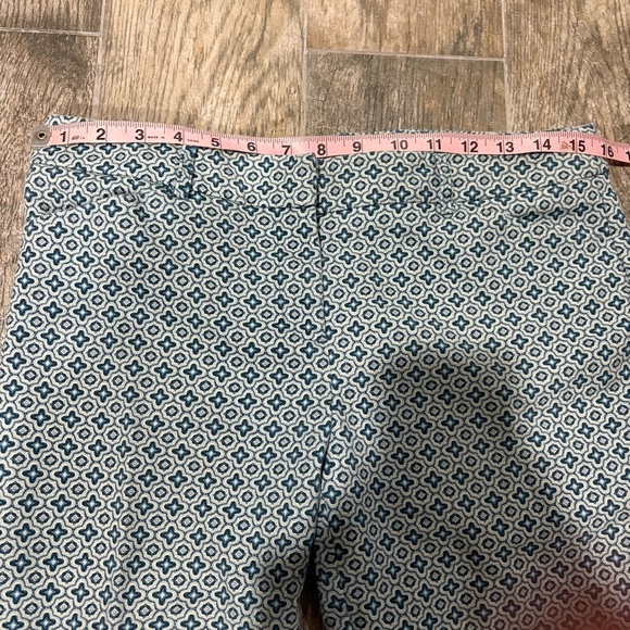 Dalia Women's Mid-Rise Capri Dress Pants Green Blue Teal Geometric Sz 6 Preppy - Picture 7 of 10